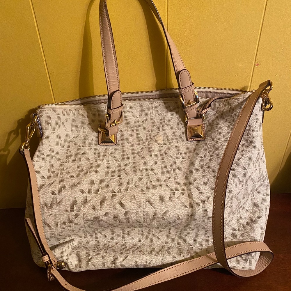 Michael Kors Monogram Handbag